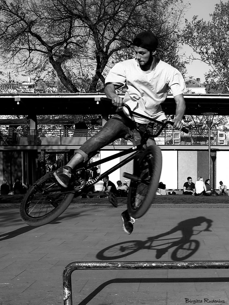 people_20150423_biker