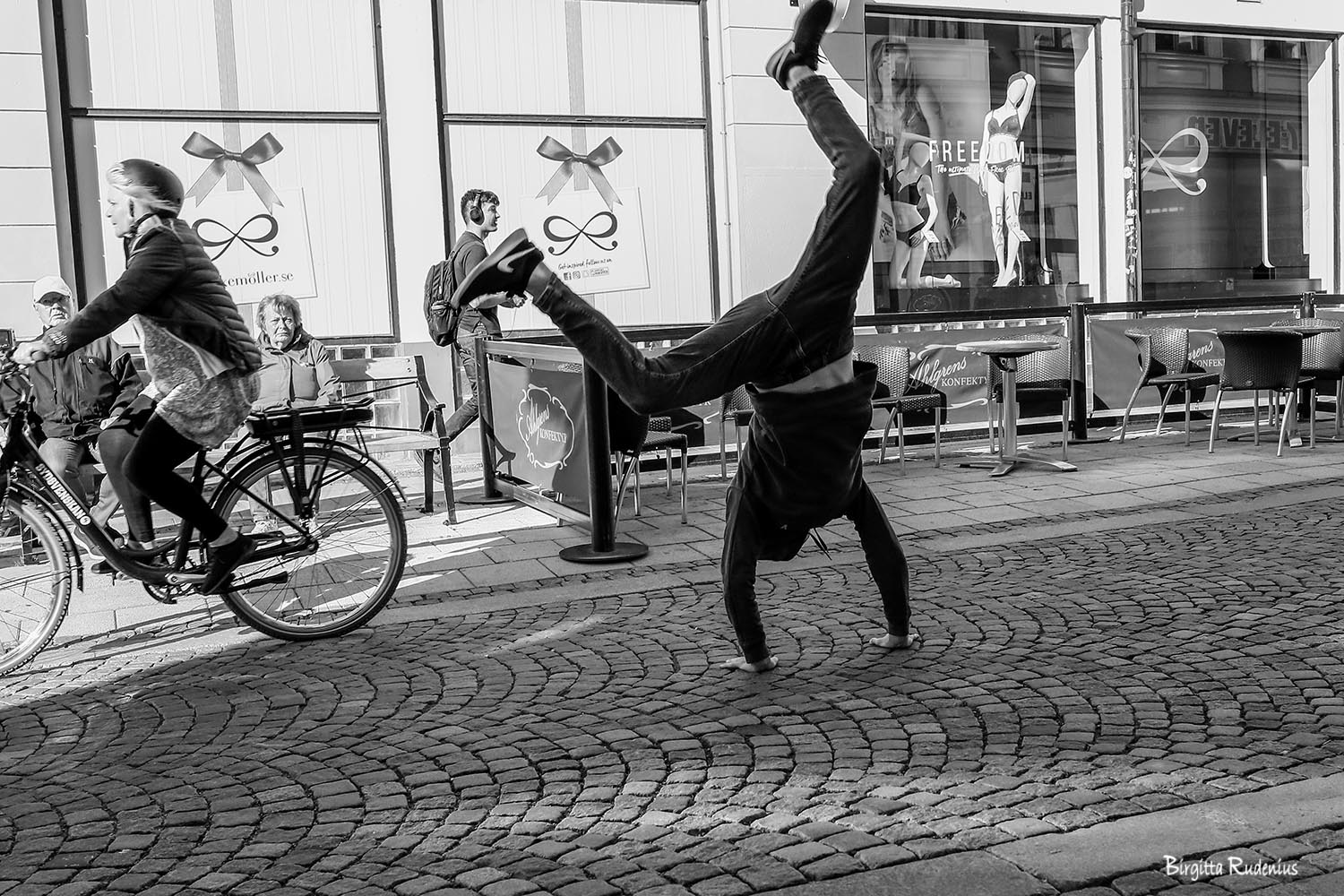 Street Photo © Birgitta Rudenius