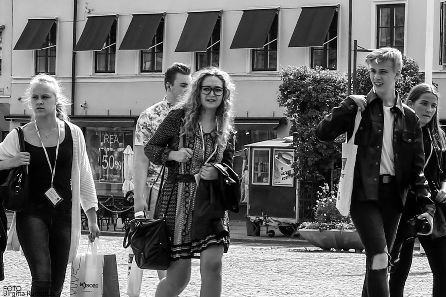 Street Photo - It's all in the eyes!